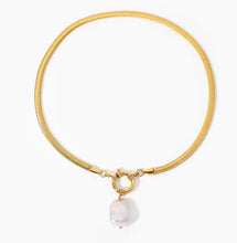 Load image into Gallery viewer, Stylish flat baroque pearl pendent waterproof 18k gold spring clasp stainless steel oval snake chain choker necklace for women - LA pink moon
